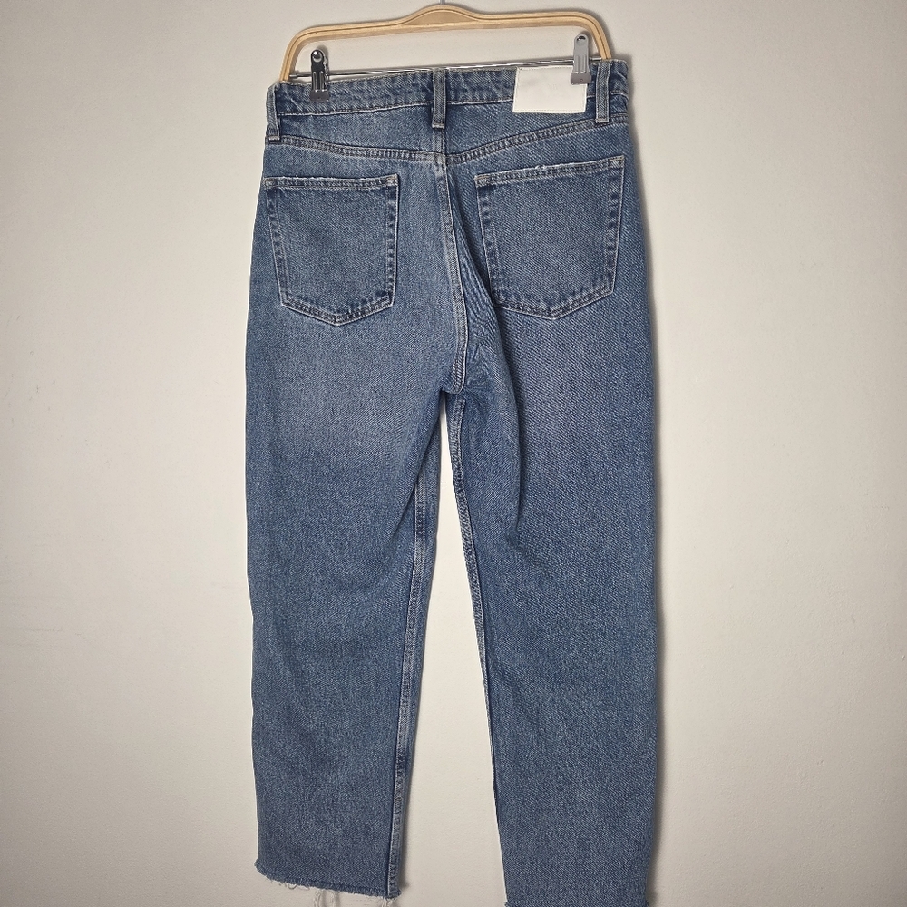 Zara High Rise Raw Hem Jeans - Picture 5 of 7